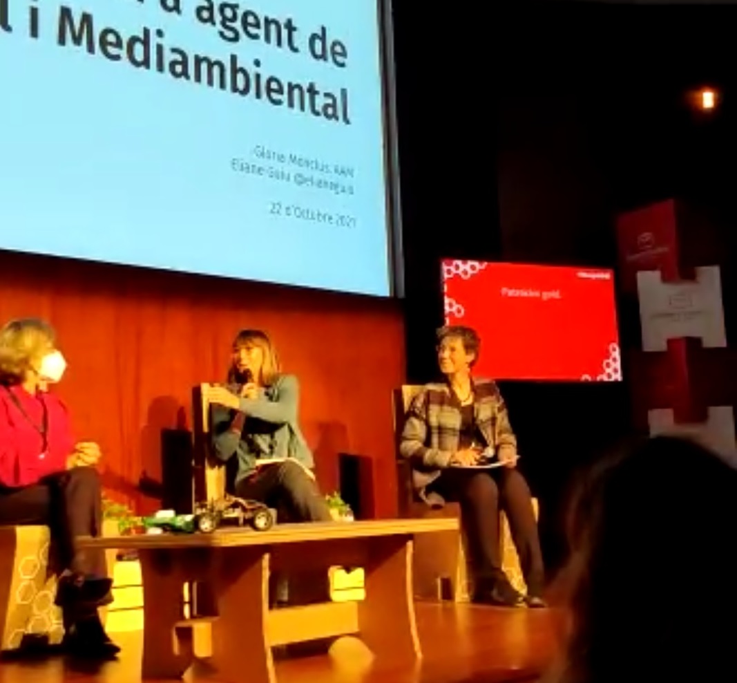 odeecambra's tweet photo. 📢@elianeguiu co-fundadora @FabLabStQ i #ConselleresODEE al 7é Congrés de @donesdempresa de la #FEGP ens han explicat com l'empresa és un agent de canvi social i mediambiental.
#donesenmarxa #igualtat #lideratgefemení @xalenski @anna_mercade @cambrabcn https://t.co/BlSNQtB36C