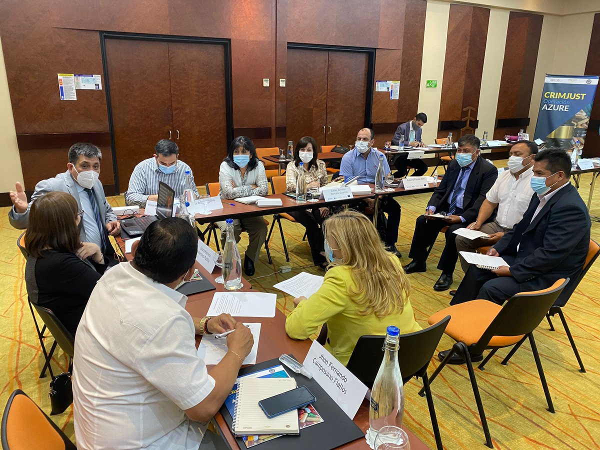 UNODC_GPCD's tweet photo. 📖Check out our latest #webstory on the🔟#OperationAzure trainings, delivered w/ @RFAI_AIAMP &amp; @unodc_lab as part of @UN_OPIOIDS👉https://t.co/6JbvekBFQV
🙏Thank you to our partners, @UNODC_ROPAN, @UNODCColombia, @UNODCBolivia, to 🇲🇽🇵🇾🇧🇴🇺🇾🇨🇴🇵🇪🇵🇦🇩🇴🇪🇨 &amp; @StateINL for their support! https://t.co/hTQbytl6MI
