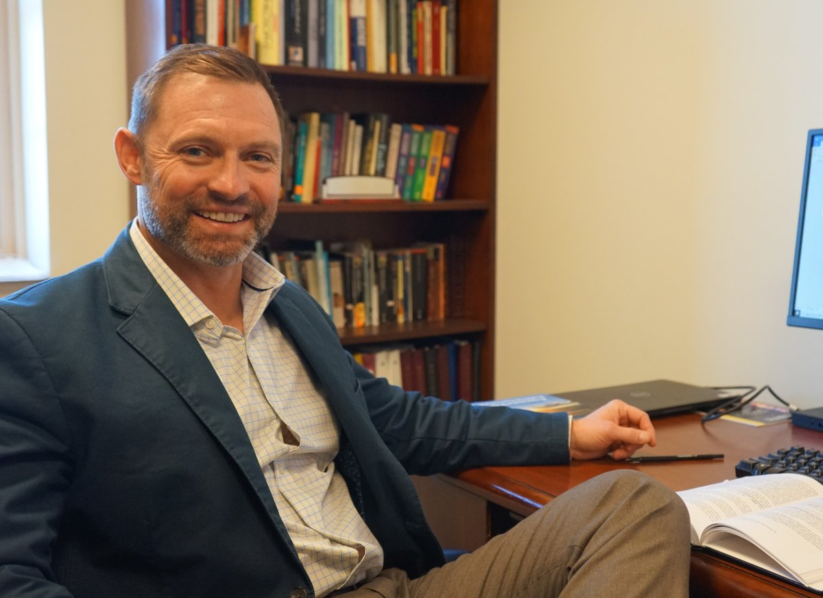 bcstm's tweet photo. "Courage doesn’t make the process of growth any less uncomfortable, it just helps us to continue to grow through the discomfort." - Dan Daly #Humansofstm #Humansofbcstm Read more here : https://t.co/m4PoNsDsEP https://t.co/DYJwGOUOSh