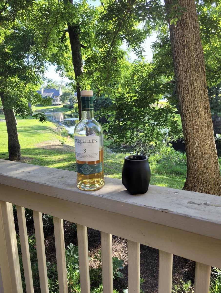 PowerscourtDist's tweet photo. One way to be thankful for the beautiful Autumnal weather we are having! From everyone at Powerscourt Distillery, enjoy your Bank Holiday, Slรกinte ๐ฅ
๐ธ @Barnes_Hank
#PowerscourtDistillery #FercullenIrishWhiskey #FercullenFriday #SingleMaltWhiskey #Fercullen8 #DrinkResponsibly https://t.co/BHiodZbYPG