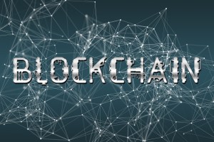 Fundae_es's tweet photo. Estamos en un buen momento o en un mal momento para los bitcoins. Te explicamos cómo crear una criptomoneda o moneda digital independiente, el bitcoin ¿Quieres leer más? https://t.co/pEAVOt2adu Entra en el #BlogFundae https://t.co/GfKL7SKb8I
