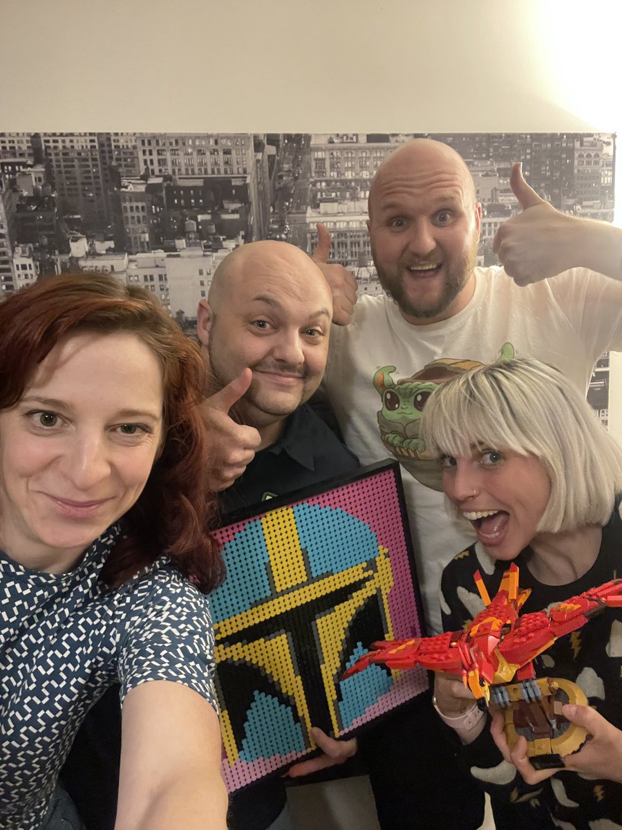 RickJamesBricks's tweet photo. Thanks for the belated birthday gift Maddy and Jimmy! Love me some Mando! Want to check our some LEGO fun? 5pm Sunday’s watch Maddy and Jimmy on twitch! 👾 https://t.co/nuR5KFeVlt  👾 #lego #imrickjamesbricks #mandalorian #themandalorian #afol #twitch @MaddyTyers @jimmyjameseaton https://t.co/pZcjneL99Y