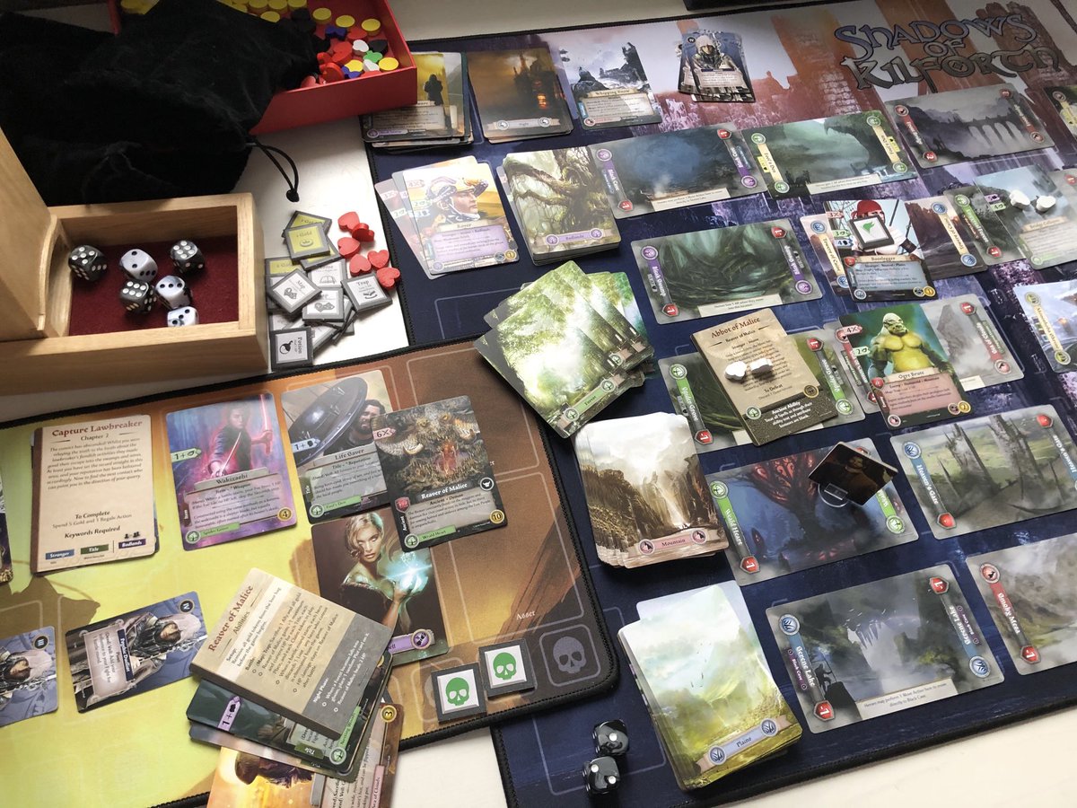 rickyroyalbod's tweet photo. Victory with 1HP to spare: and yes, I made a mess! Love this game. #ShadowsOfKilforth https://t.co/0nZVU5dUnr