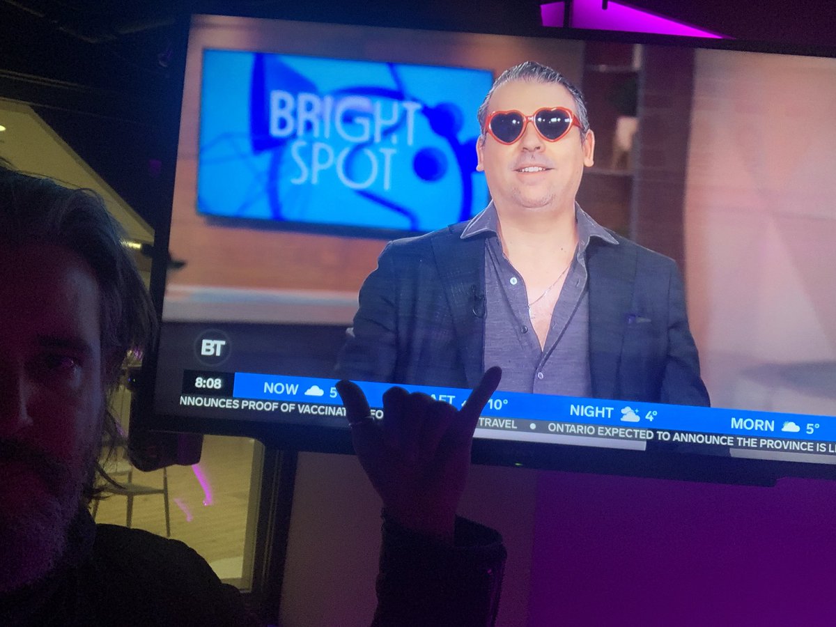 rozweston's tweet photo. Yo! @breakfasttv @Sid_Seixeiro @devobrown @CityMelanie y’all are just the best. #MoreChest https://t.co/0tjwvS53ev