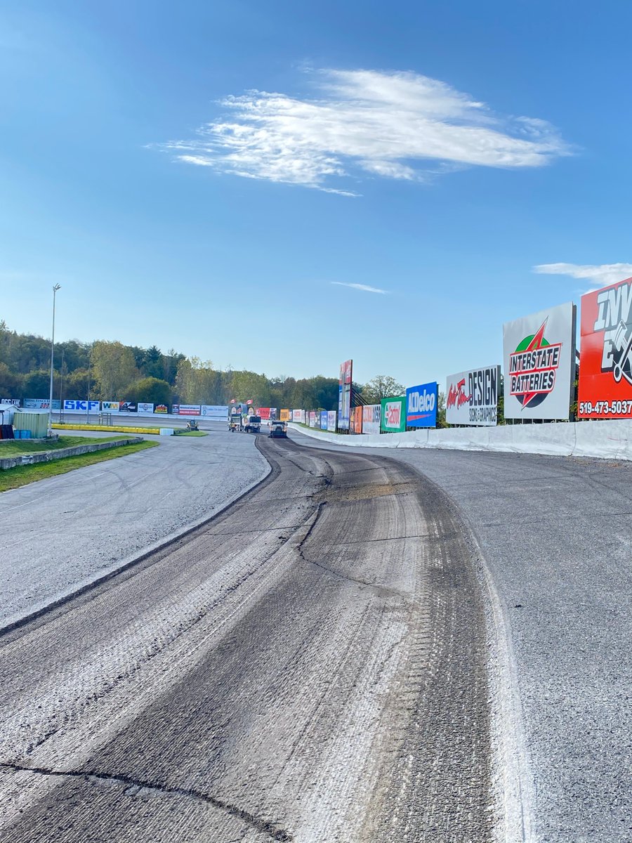 DelawareSpdway's tweet photo. We have a few more construction photos of the milling process from Wednesday courtesy of  
@JAARExc and @AAROCAgg! https://t.co/Q0zx77TCNL