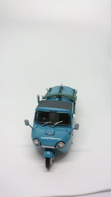 バキュームカーなのはさておいて、カラーも綺麗でオススメ
Amazonじゃなくて販売元の通販使えば正規の値段で買えるよ～! 