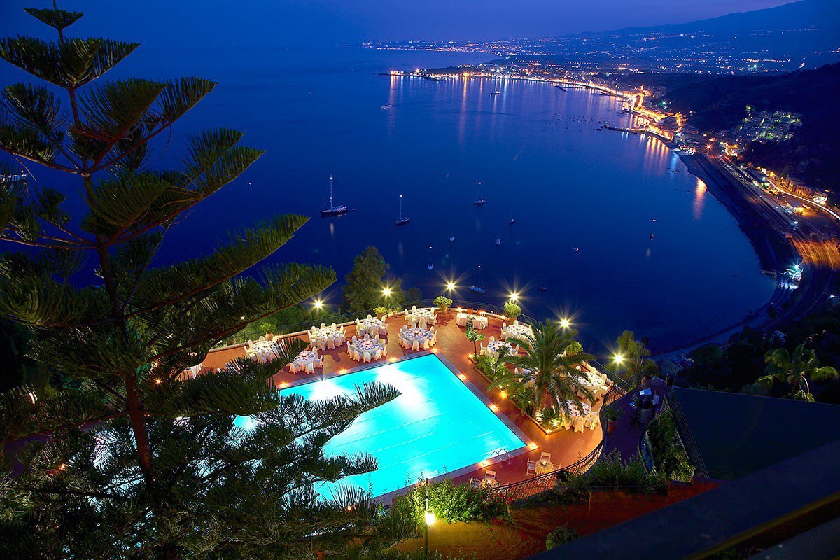 MiriadePartners's tweet photo. Sulla “Perla dello Ionio” per Taormina Gourmet, il più importante evento del Sud Italia dedicato al meglio del food & beverage in programma da domani a Taormina (Messina)
Seguiteci in questo viaggio siciliano!
@cronachedigusto
#taorminagourmet #sicilia #taormina #miriade https://t.co/Lg0vEo9hsX