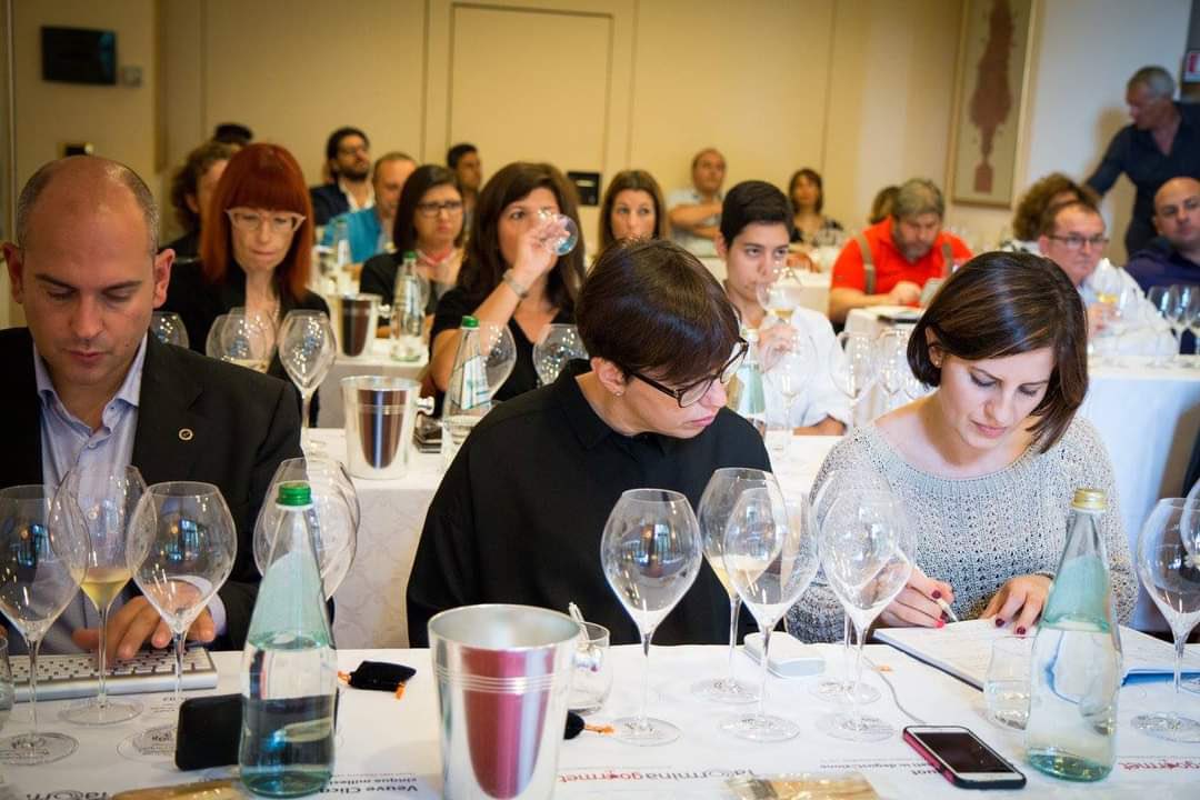 MiriadePartners's tweet photo. Sulla “Perla dello Ionio” per Taormina Gourmet, il più importante evento del Sud Italia dedicato al meglio del food & beverage in programma da domani a Taormina (Messina)
Seguiteci in questo viaggio siciliano!
@cronachedigusto
#taorminagourmet #sicilia #taormina #miriade https://t.co/Lg0vEo9hsX