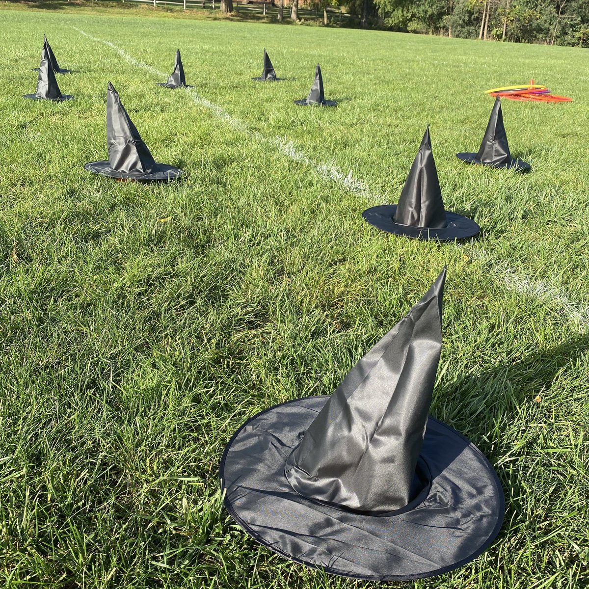stmschoolatown's tweet image. #STMspirit All set up for K-4’s Pumpkin Patch Day! 5th grade set up the pumpkin placement and will be helping the littles with the activities like witch hat ring toss and mummy bowling! #STMfun #theSTMdifference 🖤❤️🎃🧙‍♀️