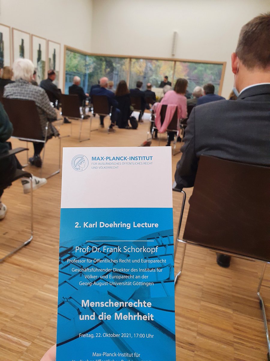 MPILheidelberg's tweet photo. @FrankSchorkopf Wir freuen uns @FrankSchorkopf im Rahmen der zweiten #DoehringLecture begrüßen zu dürfen! Mit einleitenden Worten von #MPILs Armin von Bogdandy. https://t.co/oDxpr6f8JA