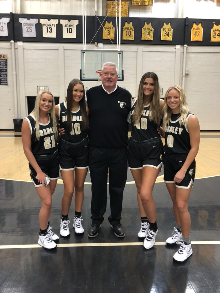 Bradley Bearettes tweet media