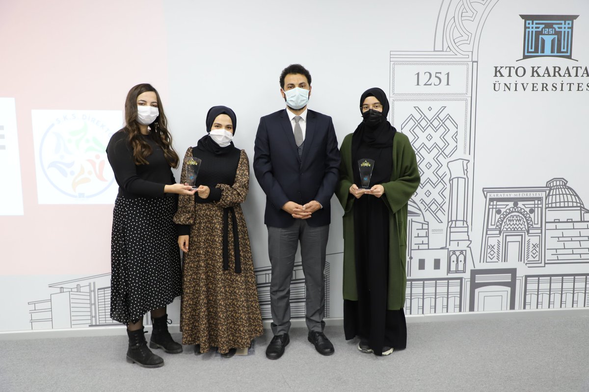 Amiel Suche: "Yazmak sanatı, hayatı incelemekle kazanılır. "

Onlar araştırdılar, yazılar yazdılar ve üstüne üstlük bunu pandemi koşullarında yaptılar. İşte yılın Yayıncı Toplulukları; ✏️📝

İslam Ekonomisi ve Finans Topluluğu
Nanoteknoloji ve Bilim Topluluğu

#karataydaetkinlik