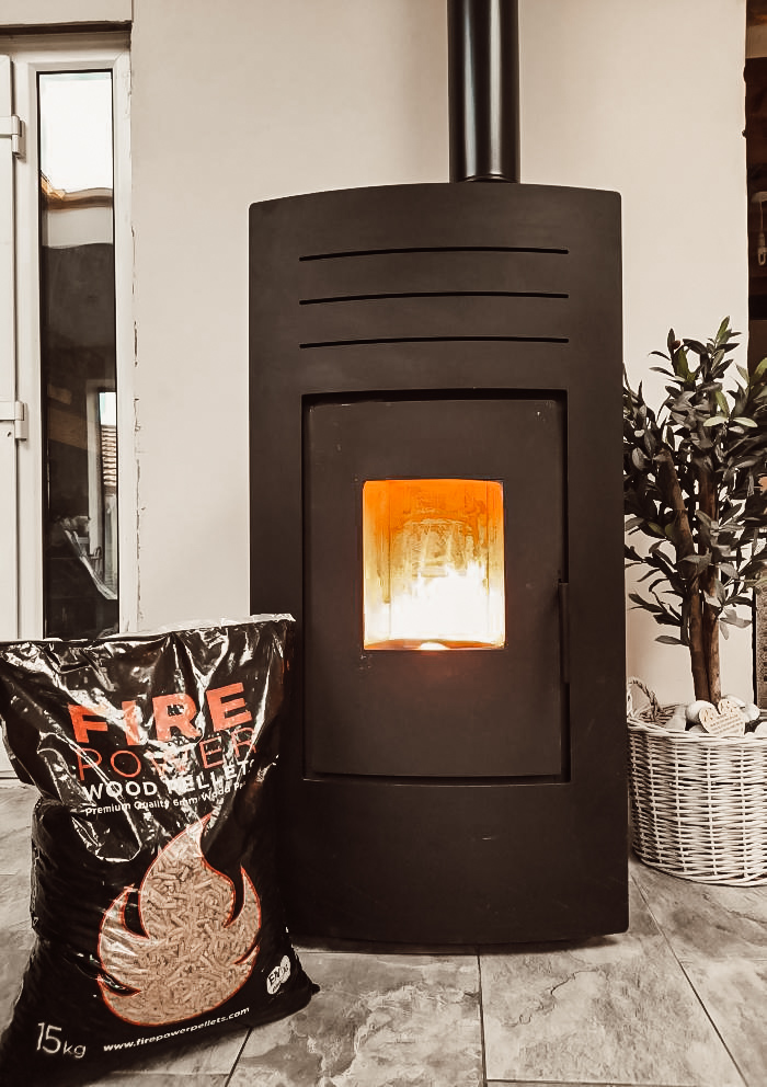 WHEnergy's tweet photo. Itโs Feedback Friday! We love to see reviews from happy Firepower customers.
Firepower is the every-day fuel designed to heat your home efficiently. Ordered yours?
https://t.co/UE8i96ZIAO
#customerfeedback #woodpellets #biomasswoodpellets #biomassheating #biomass #ecofriendly https://t.co/rf56QfKbst