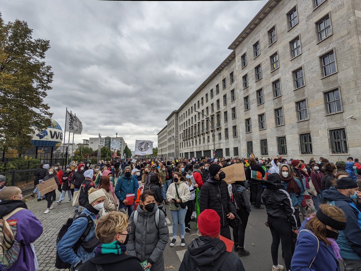 danielkape's tweet image. #klimastreik
#berln
So verbringt man seinen Urlaub!! Für die Zukunft!