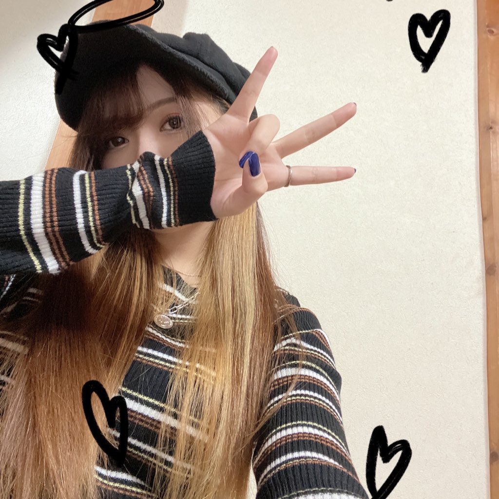 momo_bbk7kpp's tweet photo. 🖤🤍🖤🤍 https://t.co/nBjLAolhTY