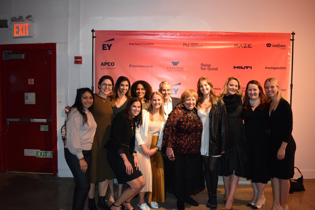 MargeryKraus's tweet photo. Thank you @nominetwork for honoring me with the #Trailblazer award on Tues. Congrats to my fellow honorees: Evelyn Chumbow, Roslyn Dawson Thompson, Peter Kim, the Moody Foundation, and the Long Family Foundation. https://t.co/uVhBLPexoK