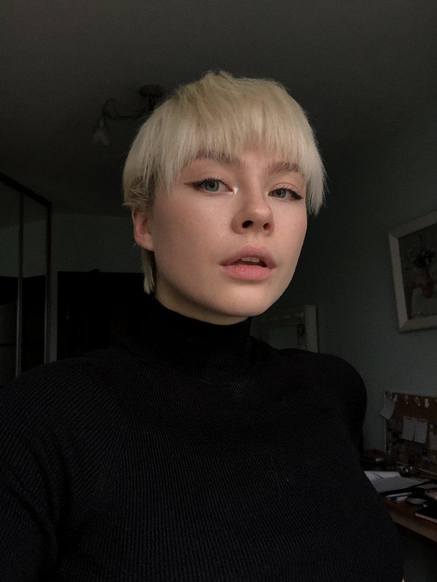 sstrazdinaa's tweet photo. i call it “they’re not gonna see i’ve cried” look 🤪 https://t.co/xAqZvXu1pa