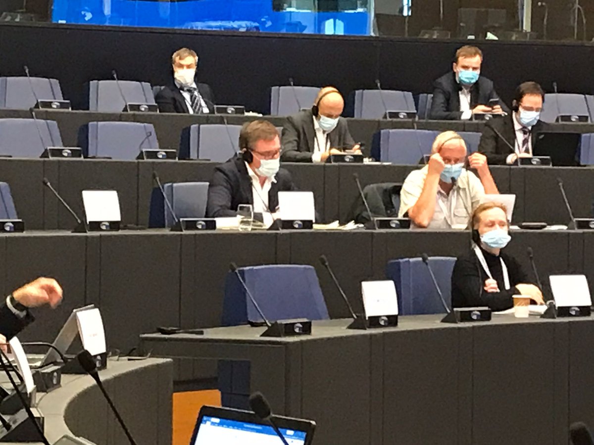 WorkersEESC's tweet photo. "A new #EUFiscalFramework needs to:
- Strengthen public investments
- allow for more cyclical leeway
- permit greater flexibility
- guarantee fiscal sustainability"
@oliverroepke at #CoFoE working group on economy and social justice. https://t.co/fymYlq7sE4