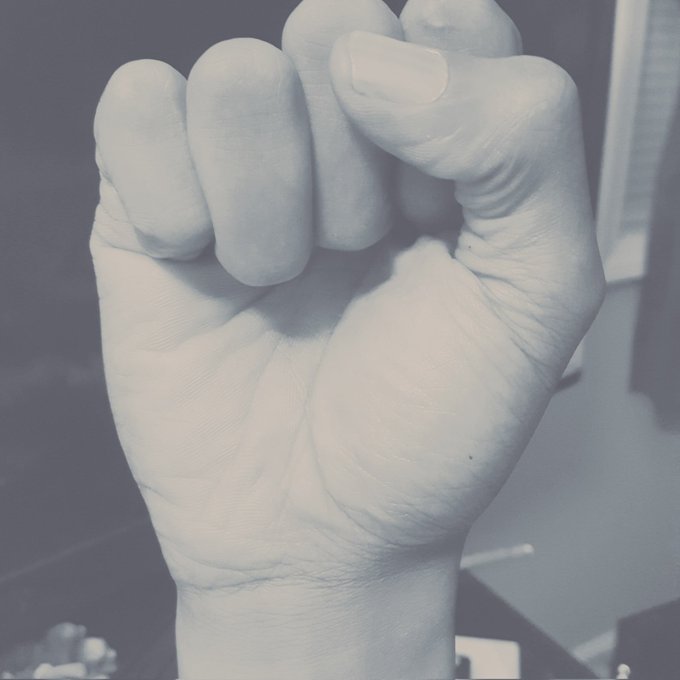 Good morning ! https://t.co/qfrYApxQhG<a href="/tag/ariesseason"class="tags"><span>#ariesseason</span></a><a href="/tag/itcouldallbesosimple"class="tags"><span>#itcouldallbesosimple</span></a>