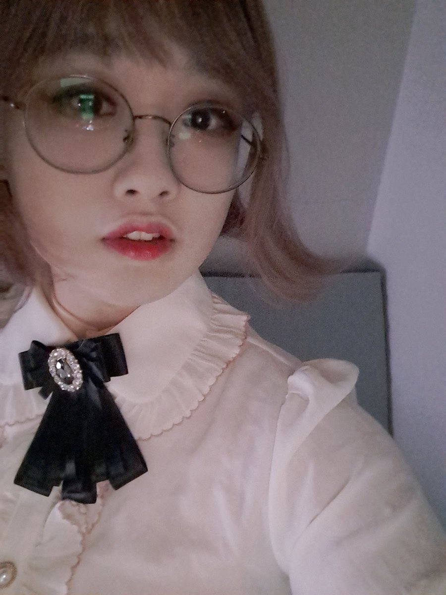 Hanbyul2ing's tweet photo. 얼굴이 찐빵이되버렷넴.. https://t.co/gowTyEa4oZ