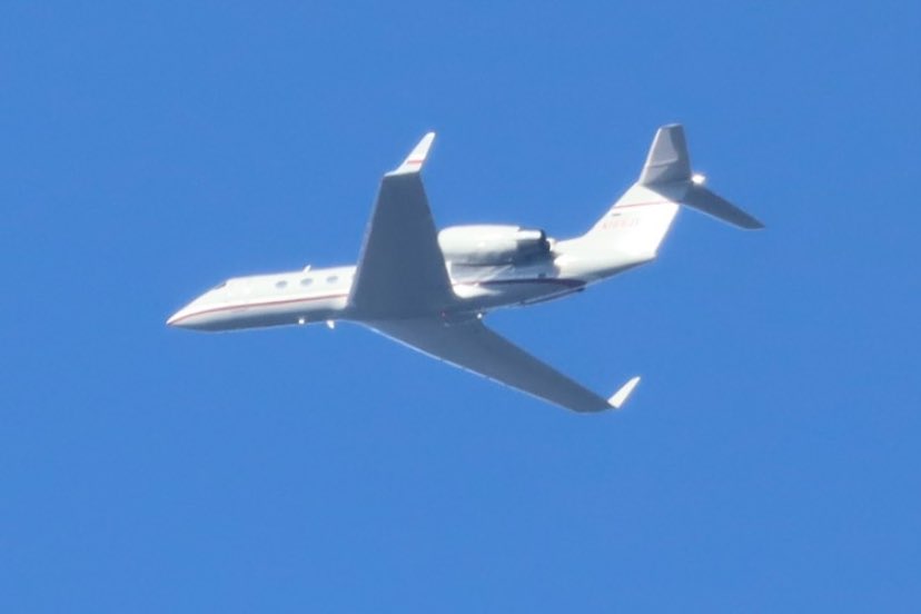 GULFSTREAM VI “N165JF” out of LHR on 21/10/21. FL10,875. @HeathrowAirport @GulfstreamAero #AvGeek #planespotting