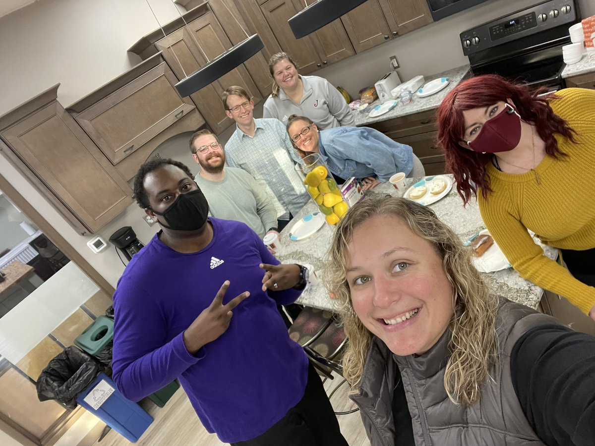JCAcadAdvising's tweet photo. The @JacksonCollege  Pathway Navigator team is off campus today for a retreat! Using the Christoff &amp; Sons Toy House Community room! @jacktowntweet https://t.co/ZlC3YOHnz8
