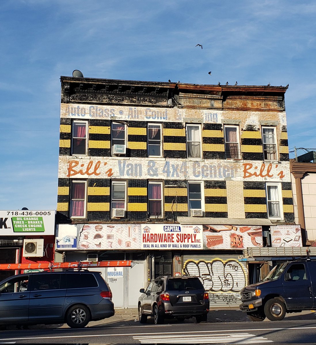 HilaryPalmen's tweet photo. #Architecture #Ditmas #Brooklyn #TypeInspiration #StaticFont #NYC https://t.co/mpqnaxYBJJ