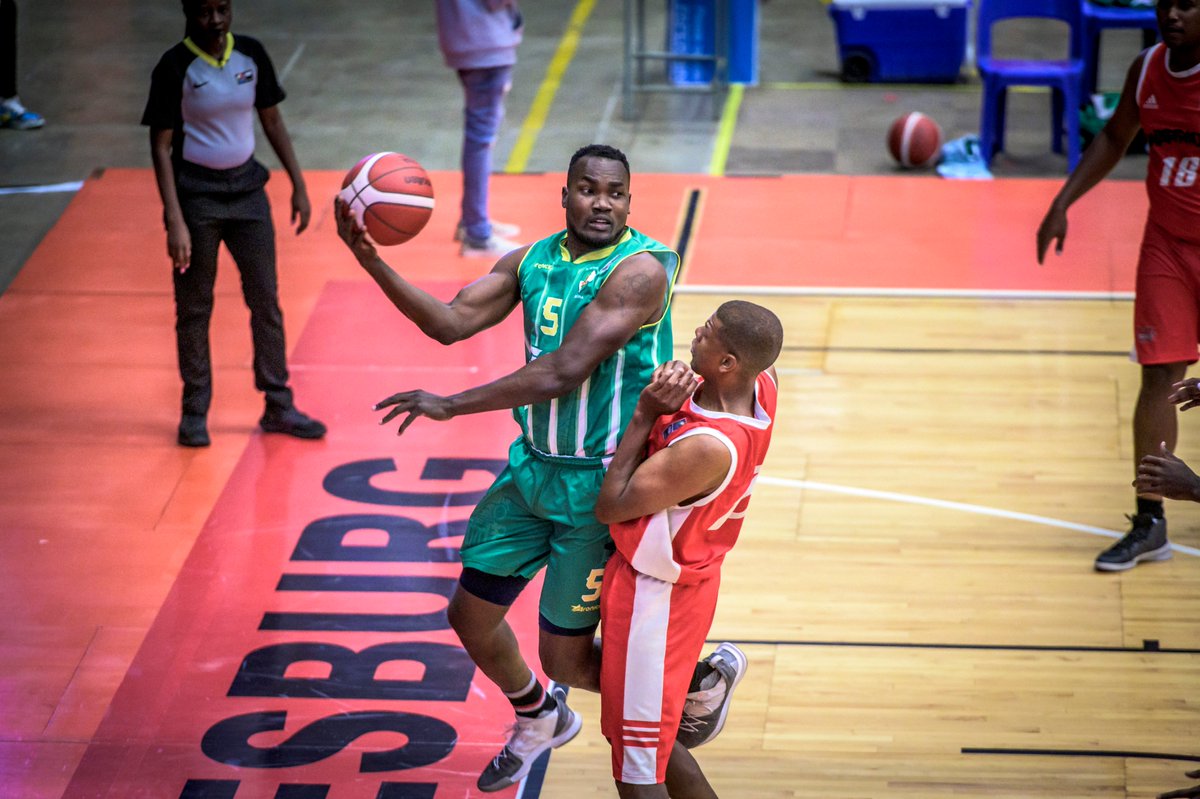 roadtoBAL's tweet photo. Second win for @cfvbeira_ after a massive game, dominating Roche Bois Warriors on a 36-132 final score!

#RoadToBAL #africaleague https://t.co/Ahjr8g2L73