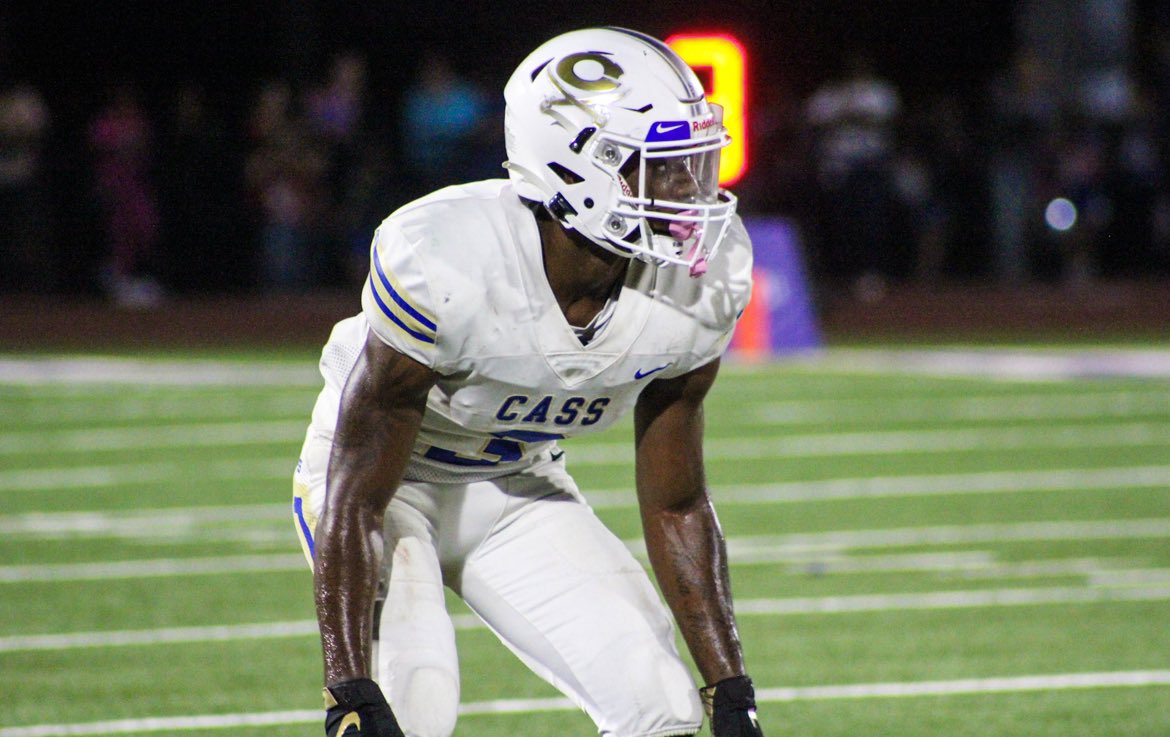 CassFootball's tweet photo. 🥶 G A M E D A Y 🥶
.
#BeatCalhoun https://t.co/Cxp0l9WEjF