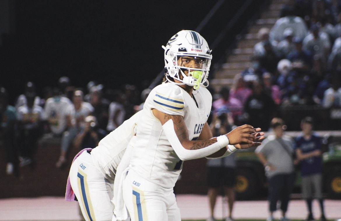 CassFootball's tweet photo. 🥶 G A M E D A Y 🥶
.
#BeatCalhoun https://t.co/Cxp0l9WEjF