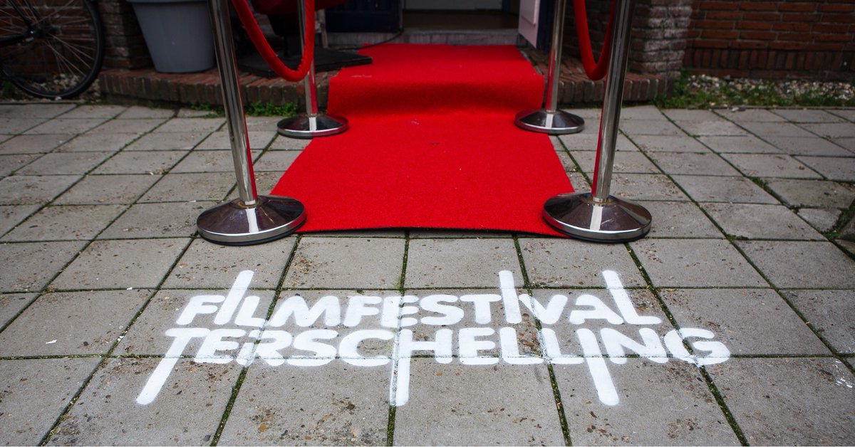 De #voorpret kan beginnen! Op maan. 25 okt. maken we het #filmprogramma bekend via website, socials en de nieuwsbrief. De kaartverkoop gaat op zat. 6 nov. om 10.00 uur van start via: filmfestivalterschelling.stager.nl/web/tickets. Meer weten? Lees hier meer: facebook.com/filmfestivalte…
