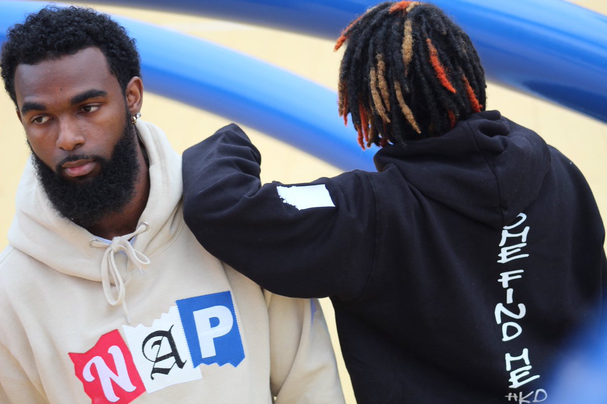 HKDworldwide's tweet photo. “Ransom” Sweatsuits 🪙

OUT NOW 

Hoodie Only - $65
Full Sweatsuit - $110 

Shop @ 
https://t.co/OlhLNhYthT https://t.co/PxPdV2xZ0W
