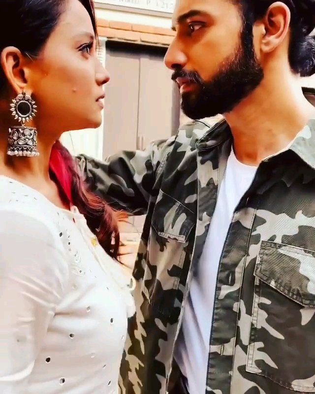 tambenimtarzim_'s tweet photo. Love glimpse with #Shaada💕
#SharadMalhotra #adaakhan #DoorHoGaya
📎https://t.co/HxauU3RQEZ https://t.co/Wi2LoGiucD