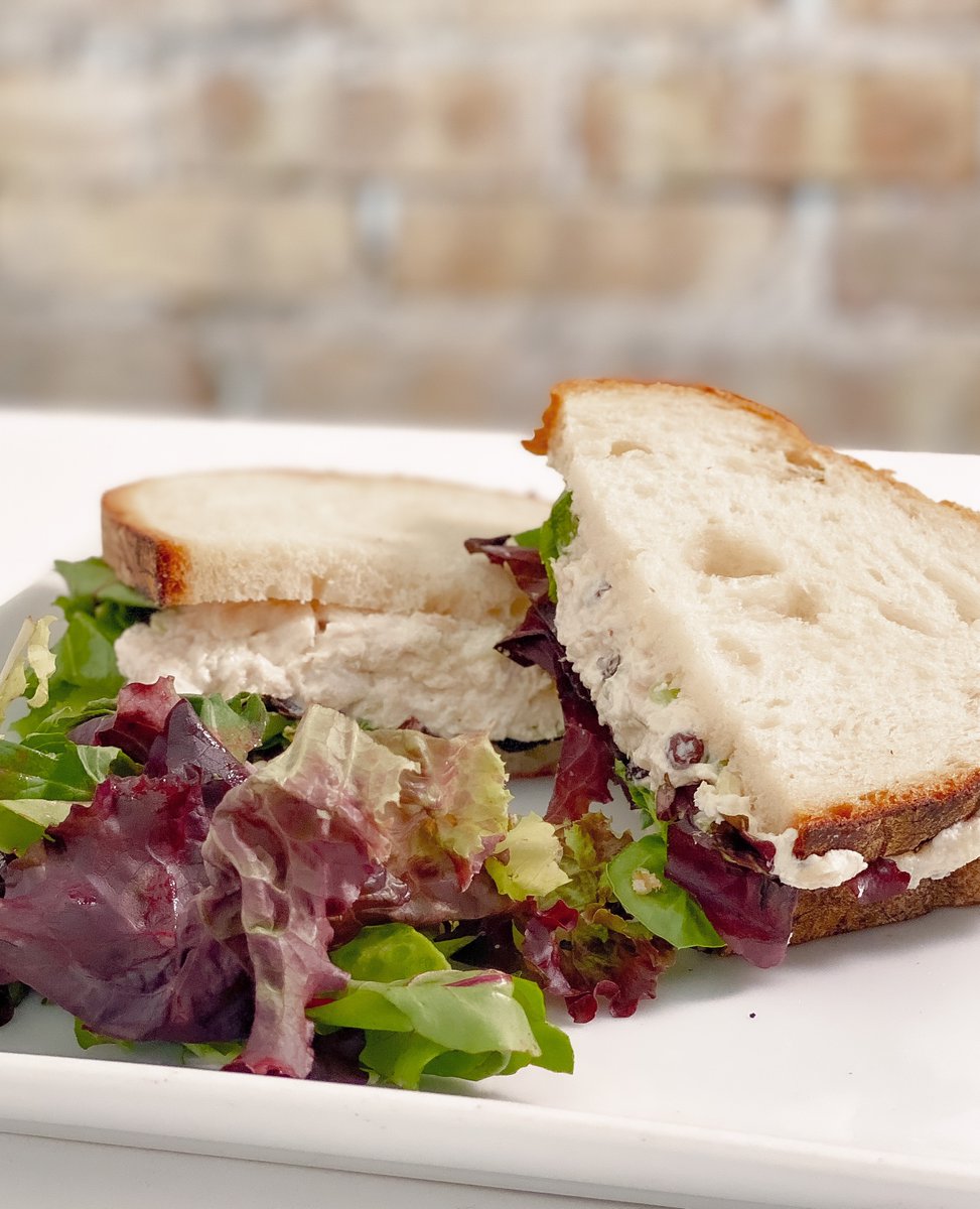 Light yet hearty and packed with protein, our Chicken Salad Sandwich just checks all the right boxes ✅

Visit blackberry.cafe/order to grab all your favorites 

#blackberrymarket #glenellyn #lagrange #eatlocal #smallbusiness #eatbetterfeelbetter #chickensalad #freshfoods