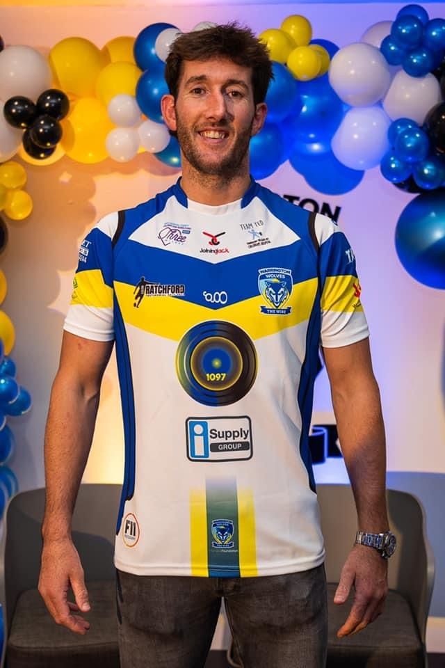 We are so happy to announce that we are the main sponsor for the Stef Ratchford testimonial 2022 shirt!

It is a pleasure to continue to support Stef in his testimonial year, and reward the fantastic service that he provides for Warrington Wolves.

#weareisupply