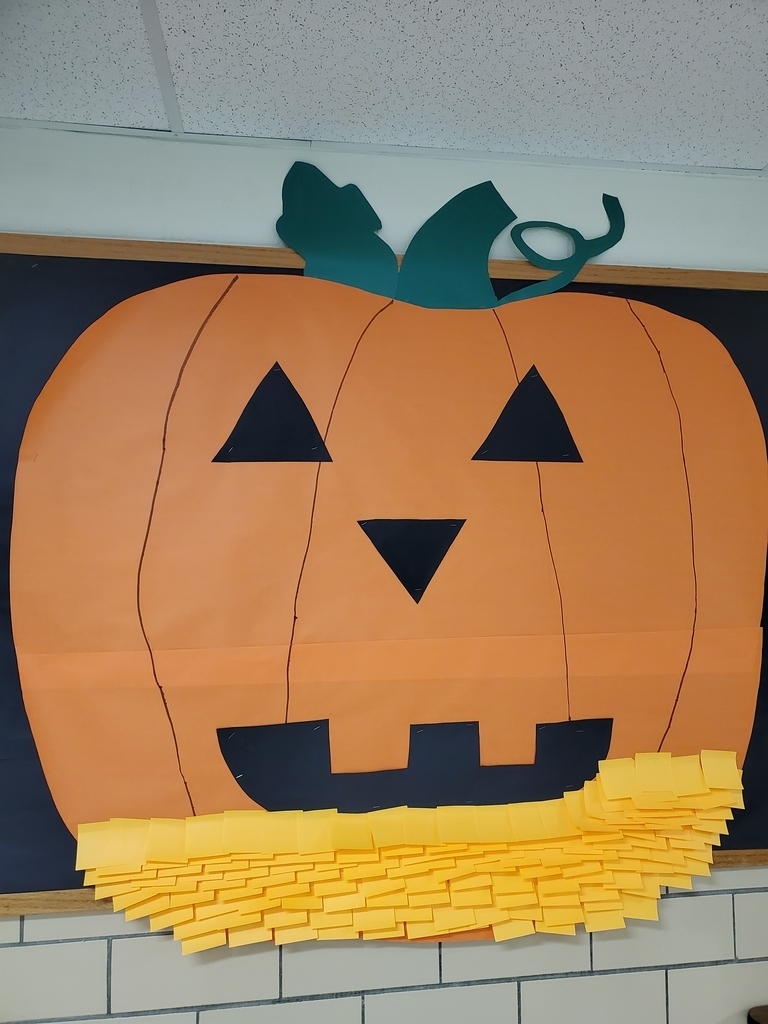 ChmStSchool's tweet photo. We are on our way to earning a dance party at Chamberlain!  Students are earning gold coins for having safe bodies.  They trade the coins in for sticky notes that will cover our Jack-0-Lantern.  If we are able to cover the entire pumpkin we earn a party on Friday, October 29th! https://t.co/R6ZXrecoGr