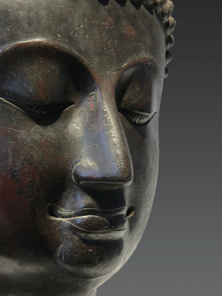 AsianArtLondon's tweet photo. Divine head of Buddha, presented by our new Asian Art in London participant, Marcel Nies Oriental Art.
Sakyamuni Thailand, Chiang Mai Lan Na kingdom
15th century
Bronze
Height: 40 cm
#AsianArtinLondon #AsianArt #AntwerpArt #Antwerp #MarcelNies #ElenaNies https://t.co/JH4H3XSYBI