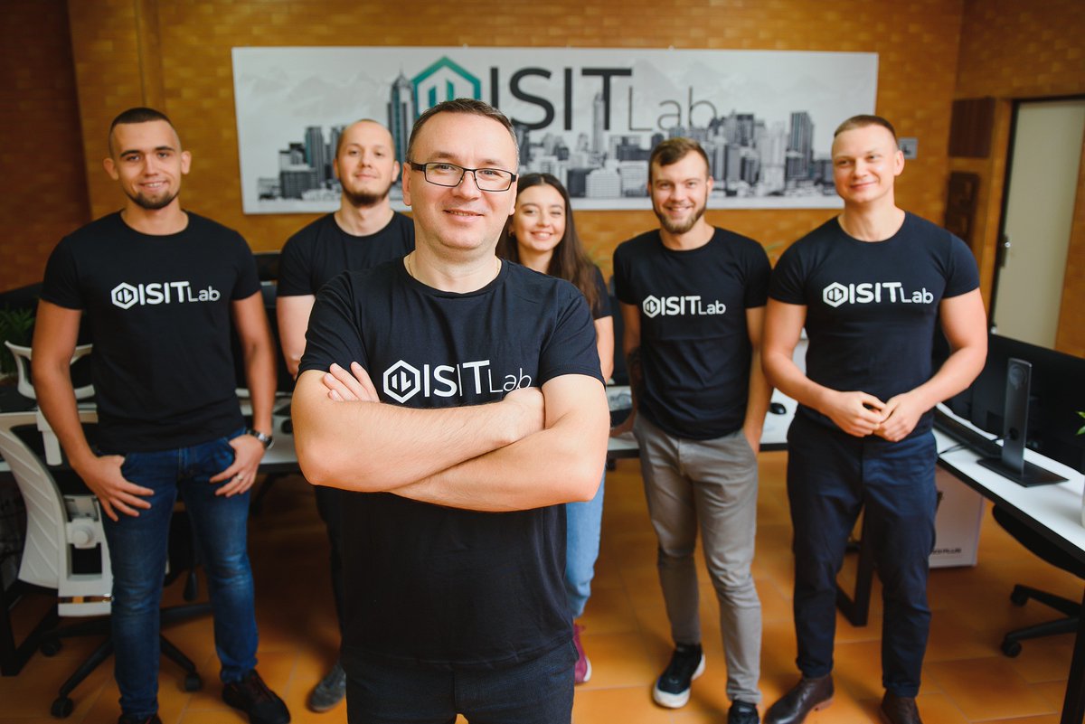 IsitLab's tweet photo. At @IsitLab we already have a team of powered web dev-heroes 🚀
Let’s meet each other: Myko, Alex, Yura, Vitaliy, Max, Vlad, Ruslan, Mykola🤝

#superpower #code #developers #dragon_team #web_developers #isitlab #HIRINGNOW https://t.co/P6EGIF5PQ4