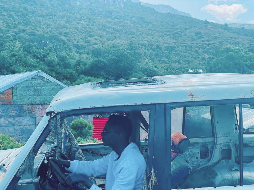 awkombee's tweet photo. Inna mari #Calamdow
Let's go to Almadow evergreen mountains. https://t.co/q8qoYIXWBd