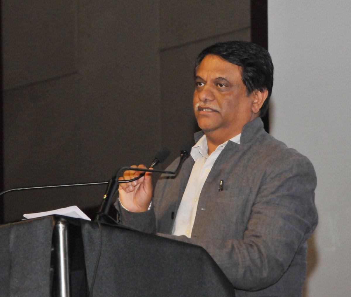 arvindkumar_ias's tweet photo. Participated in @HYSEA1991 infrastructure summit 2021 today &amp; highlighted infrastructure development, state policies &amp; other such distinguishing features making #Hyderabad as robust engine of growth. https://t.co/O0pH4eWCaf