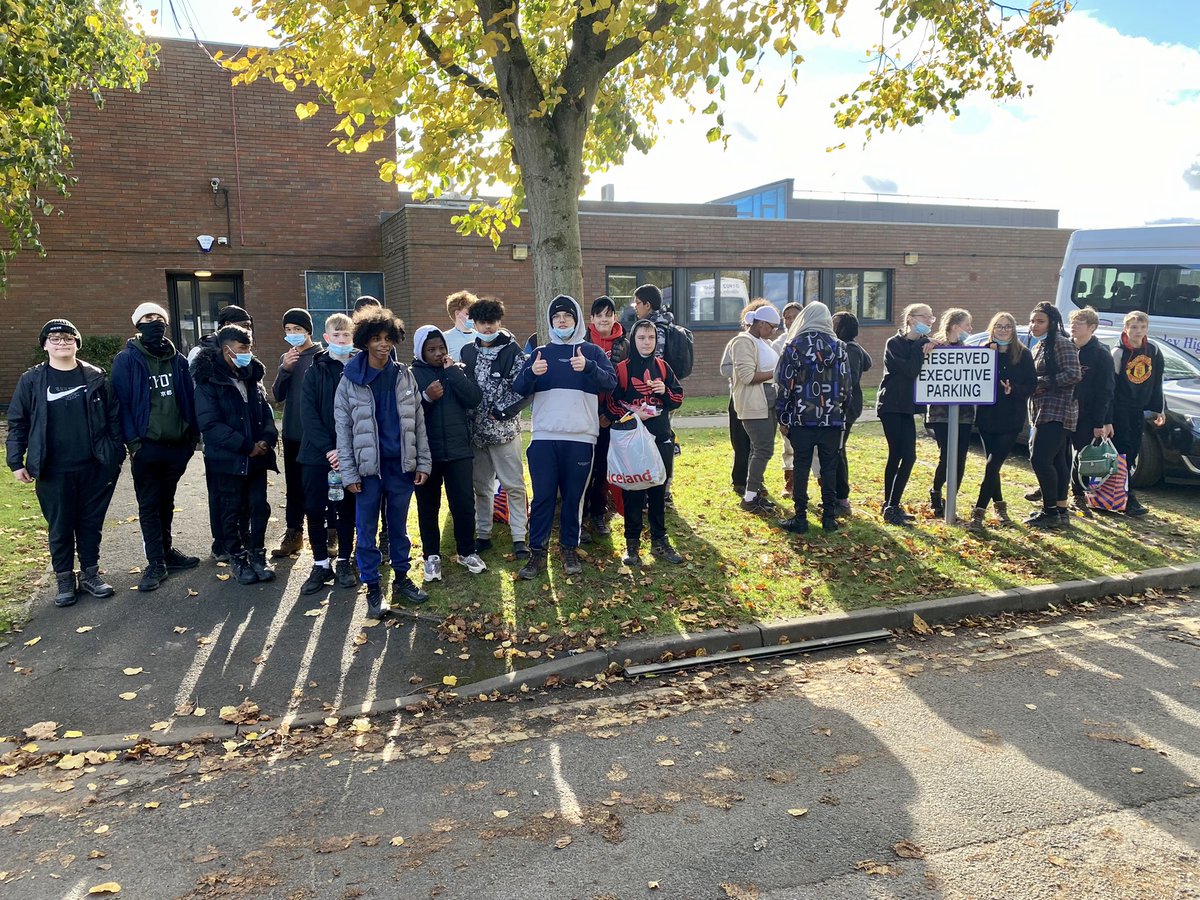 RHewlitt31 tweet media