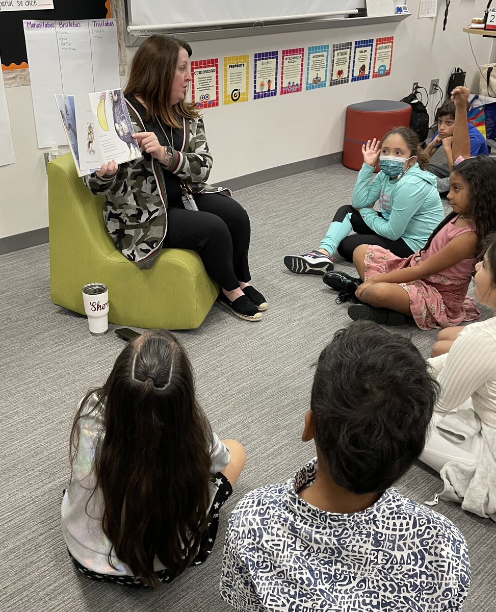 richarsh's tweet photo. Thank you @MrsGuzmanFISD for letting me share a digital citizenship story and lead a discussion with your students! It made my afternoon! #digcitz #ChristieConnects https://t.co/gHYKVJf1xk