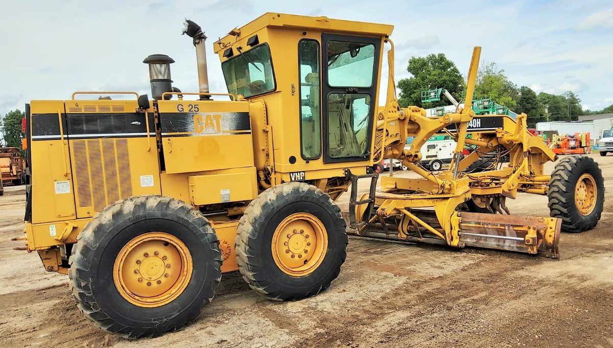 BruceEquipment's tweet photo. 2001 CAT 140H MOTOR GRADER
PRICE: $84,000
Location: Spartanburg, SC, USA
S/N: 2ZK06737

-7,748 Hrs
-Enclosed Cab
-Good Tires
-14’ Moldboard
-Rear Hitch 
#usamachines #bruceequipment #spartanburg #southcarolina #heavyequipment https://t.co/KpBvj4v4bN