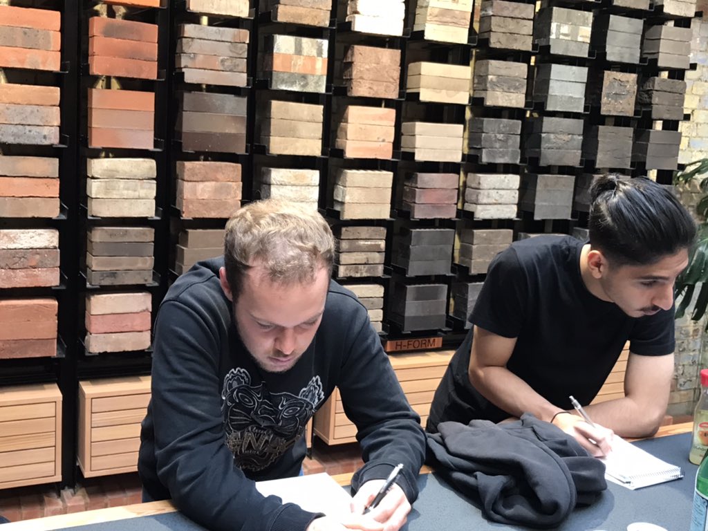 ADT_UEL's tweet photo. What an inspiring workshop on #brickwork and #ceramic #cladding! 
Many thanks to Grary, Byron and Gemma @EHSmithArch for hosting our ADT Yr1 students at your amazing design centre in #Clerkenwell, last Friday.@ADT_UEL @UEL_News @ACEatUEL @CIAT_London https://t.co/jDun3mWzqX