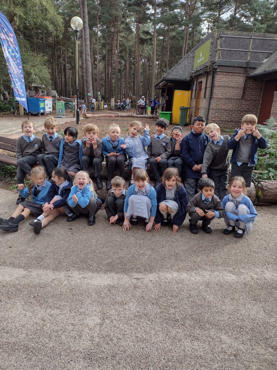 GriffinHouseSch's tweet photo. A fab day out for #GHSFormII at the Discovery Centre. What a huge amount of fun. #GriffinHouseSchool #STEM #GHSOpportunities https://t.co/02f2srPk4i