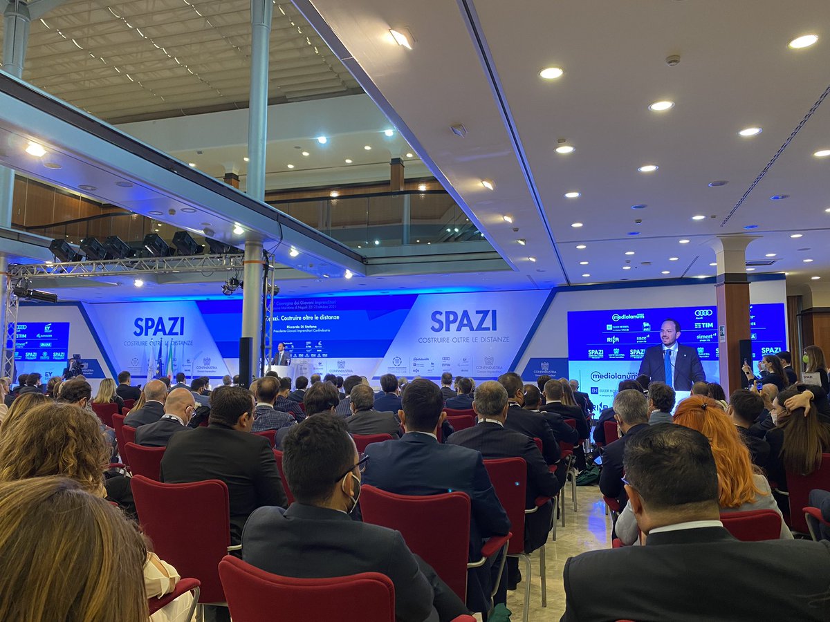 StefanoComunico's tweet photo. Noi Giovani Imprenditori siamo da sempre contrari ad una misura che non qualifica e non rende emancipati. #redditodicittadinanza #Spazi2021 @RiDiStefano @GIConfindustria https://t.co/w7H77Yyq1R