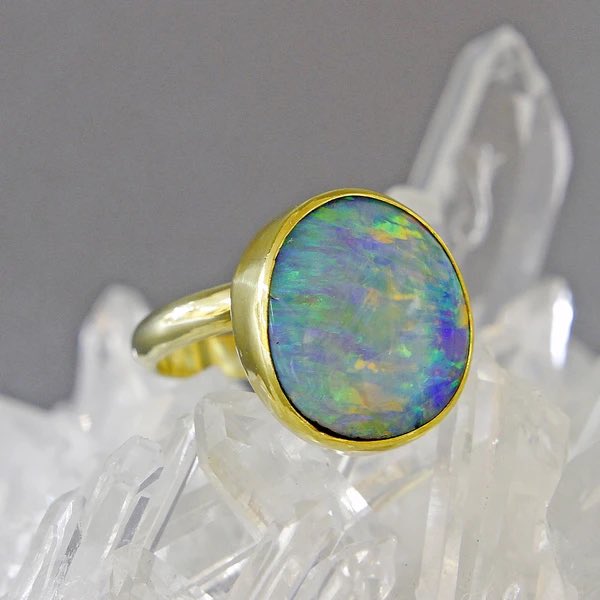 Joyasconhistor2's tweet photo. #Octubre #ópalos #joyas #kalled https://t.co/wHYBTVXxqP
