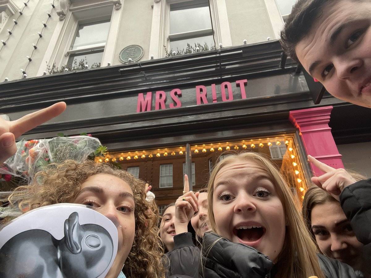 RBARubberDuck's tweet photo. @RBA_Sixth #monopolyduck Jane Austin https://t.co/dvJ1j8OsLE