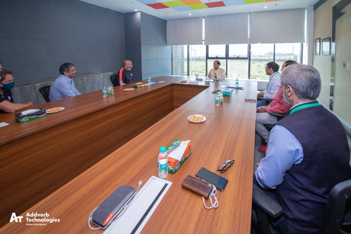 Addverb_Tech's tweet photo. We are grateful to Dr. Mahesh Sharma for visiting us at our manufacturing facility, Bot-Valley in Noida and motivating us on our journey to make India the capital of global robotics industry. 

@dr_maheshsharma @startupindia @makeinindia 
#AddverbMakeInIndia https://t.co/uFQcRc6Yzq