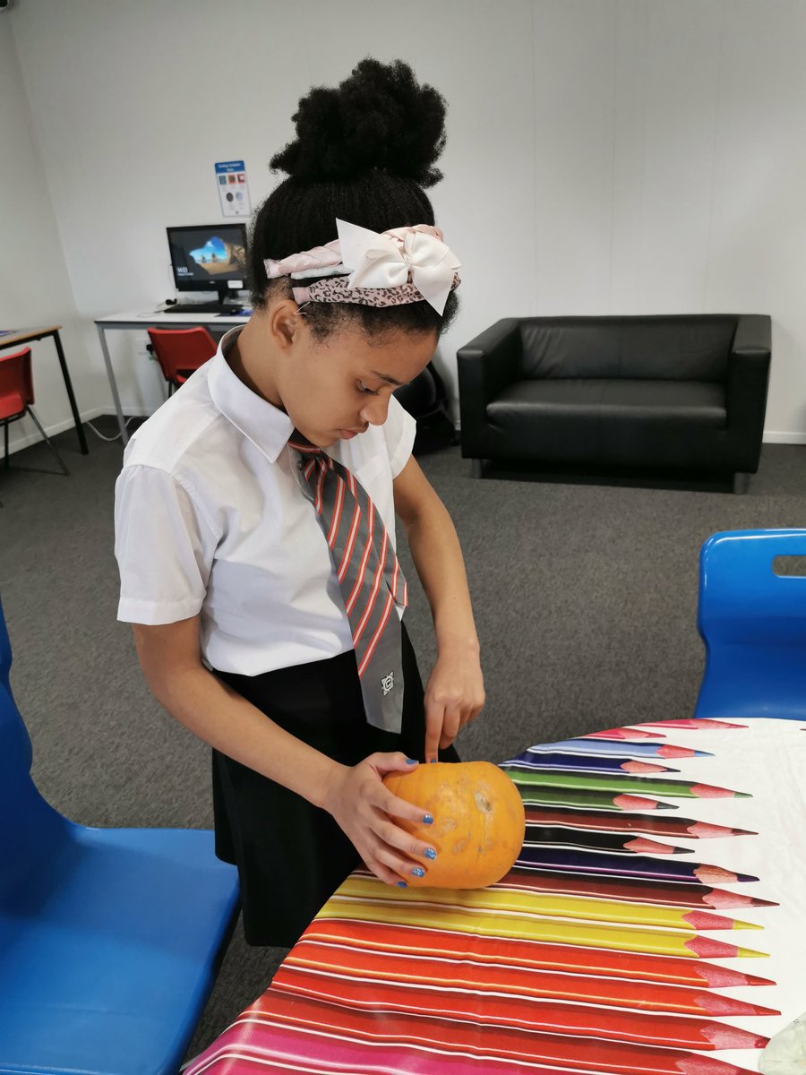 Cantonian_Base's tweet image. Tweet 1 of 3: A spooktacular end to a wonderful term for our pupils 🎃☠️🦇 hope you all have wonderful half term, make lots of memories and stay safe 😊 #accessbase #successforall #learningneverstops #happyhalfterm #Spooky